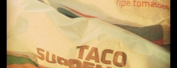 Taco Bell is one of New Neighborhood.