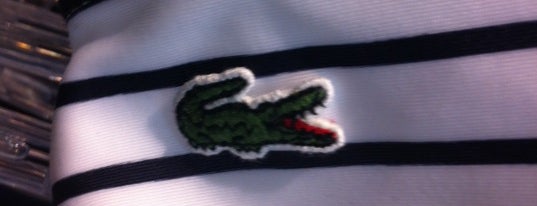 Lacoste Outlet is one of Locais salvos de Natully.