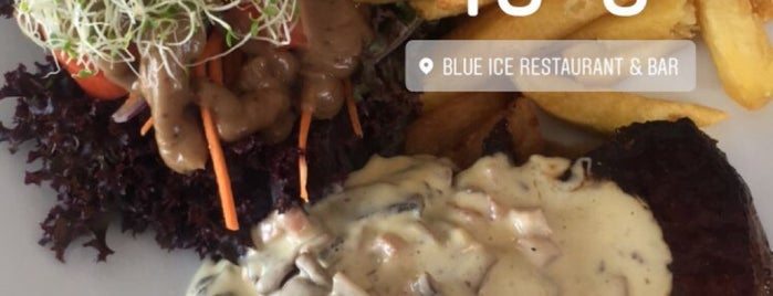 Blue Ice Restaurant & Bar is one of Tempat yang Disukai Jay.