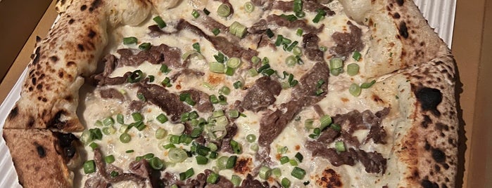 Pizza Pazza is one of Tehran Tops.