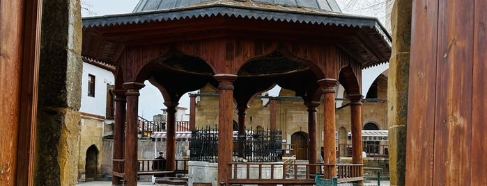 Kara Mustafa Paşa Camii is one of gezilen beğenilen mekânlar.