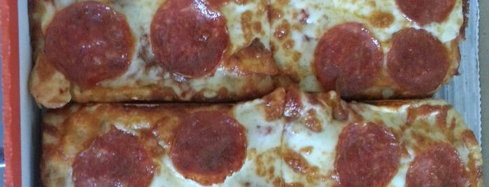Little Caesars Pizza is one of Food of the world.
