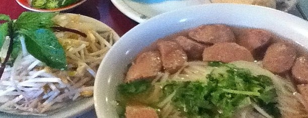 Pho Hong is one of Katiaさんのお気に入りスポット.