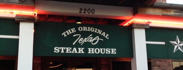 Saltgrass Steak House is one of Tempat yang Disimpan Janet.