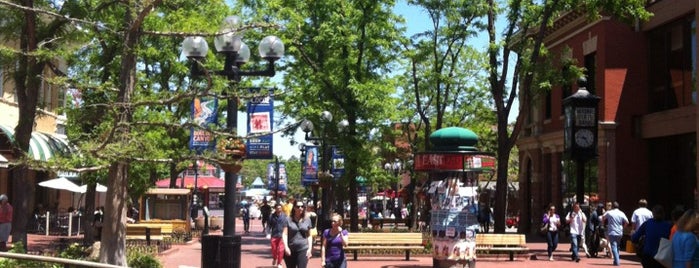 Pearl Street Mall is one of Denver.