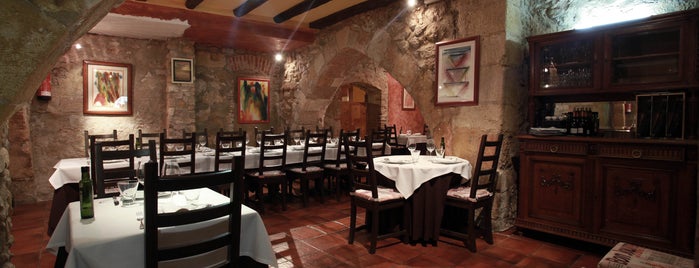 Arcs Restaurant is one of Tarragona Gastronòmica.