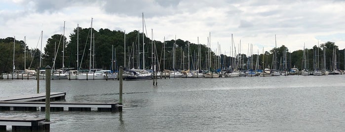 Locklies Marina is one of Member Discounts: South East.