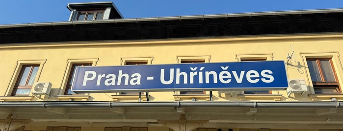 Železniční stanice Praha-Uhříněves is one of Železniční trať 221 Praha - Benešov.