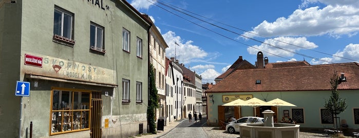 Mikulášské náměstí is one of Znaim.