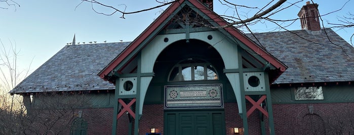 The Charles A. Dana Discovery Center is one of The Big Apple Badge.