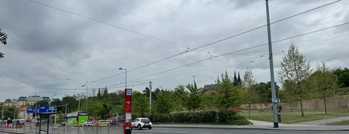 Prašný most (bus, tram) is one of Major Major Major Major trojka.
