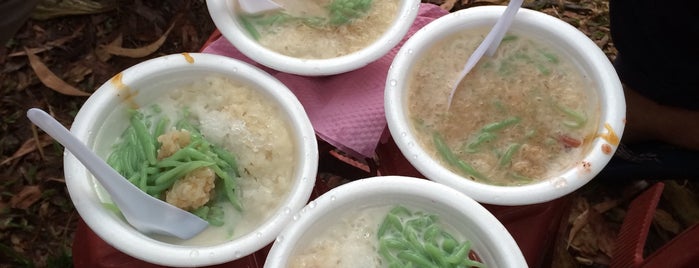 Warung cendol tepi jalan is one of jalan2 cari makan seksyen 13 shah alam.