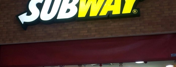 Subway is one of Shopping Metrô Itaquera.