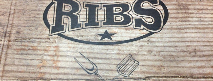 Ribs Travesera is one of Caóticaさんのお気に入りスポット.