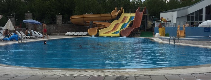 Ennfit Aquapark is one of By corc.
