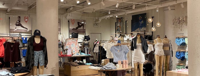 Free People is one of Guide to New York's best spots.