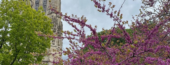 Square de la Tour Saint-Jacques is one of To Try - Elsewhere10.