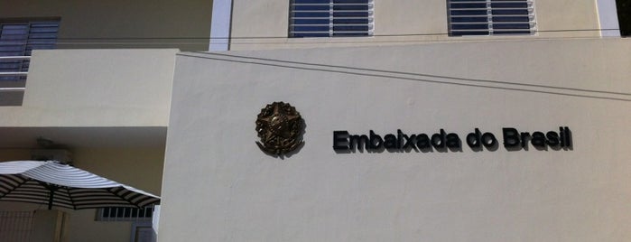 Embaixada do Brasil is one of Lieux qui ont plu à Carlo.