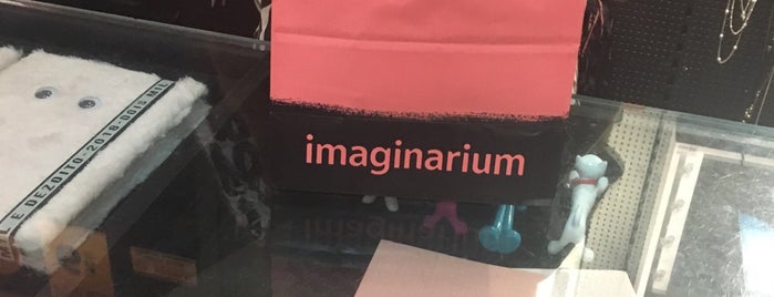 Imaginarium is one of Lieux qui ont plu à Priscila.