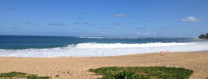 Hanalei Beach is one of Lugares favoritos de Christine.