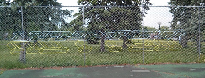 Folwell Park is one of Lugares favoritos de Ernesto.