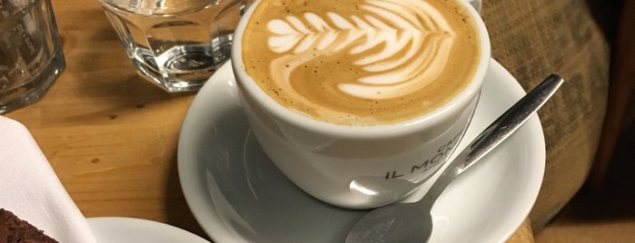 Caffè Il Momento is one of The 15 Best Places for Espresso in Amsterdam.