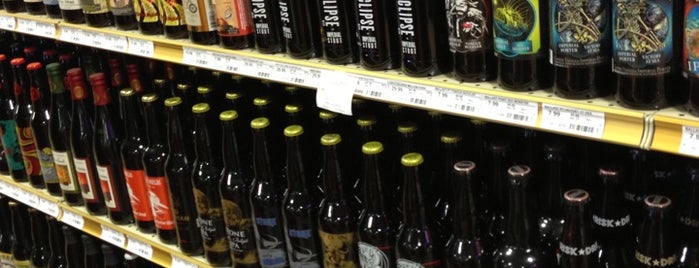 Binny's Beverage Depot is one of Naperville, IL & the S-SW Suburbs.