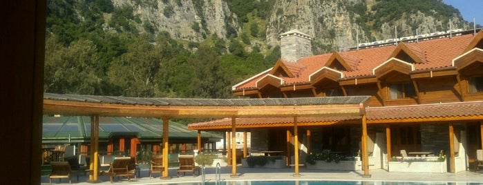 BC Spa Hotel is one of Nazım : понравившиеся места.