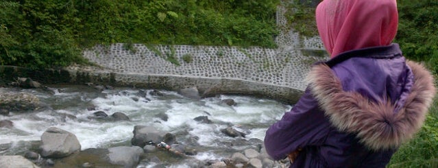 Air terjun Lembah anai, sumatera barat is one of Padang.