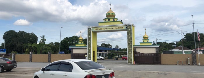 Masjid Tunku Puan Habsah Padang Temusu Sg Petani is one of Masjid & Surau, MY #4.