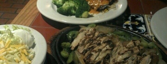 Chili's Grill & Bar is one of Favorite Food.