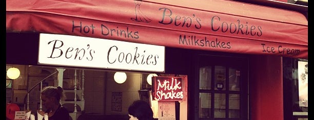 Ben's Cookies is one of Locais curtidos por Mimi.