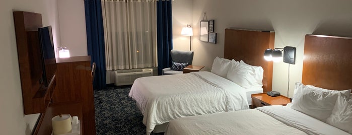 Four Points by Sheraton Raleigh Durham Airport is one of Lugares.