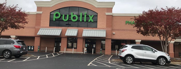 Publix is one of Lugares guardados de Kimmie.