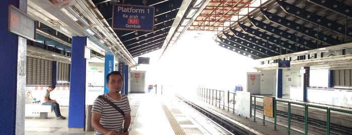 RapidKL Abdullah Hukum (KJ17) LRT Station is one of Putra LRT Station.