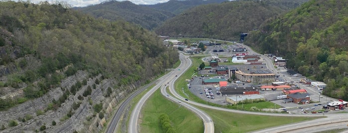 Pikeville Cut-Through Overlook is one of MD-VA-KY-OH-PA.