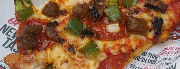 Manhattan Pizza is one of Fairfax Eats.