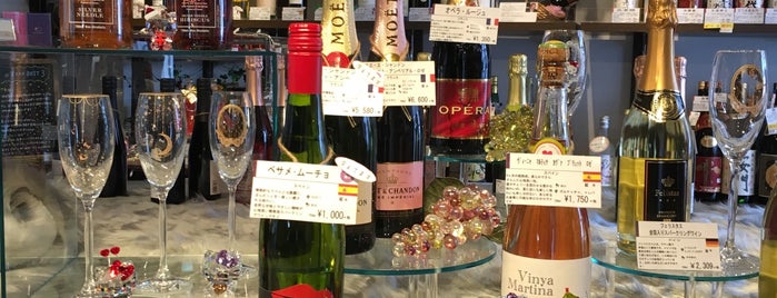 DAITO LIQUOR SHOP is one of 🍾🥃🍷Whisky & Wine Shops🍷🥃🍾.
