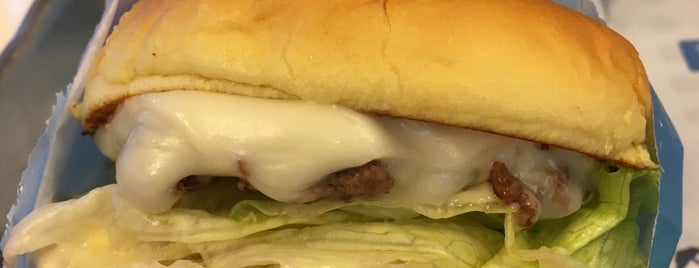 Elevation Burger is one of Orte, die Hashim gefallen.