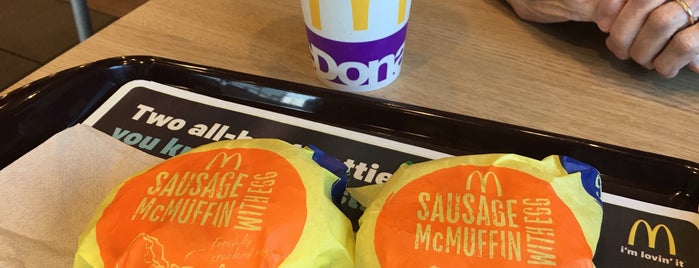 McDonald's is one of Mandyさんのお気に入りスポット.