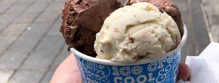 Ben & Jerry's is one of The 15 Best Places for Chocolate Cookies in Montreal.