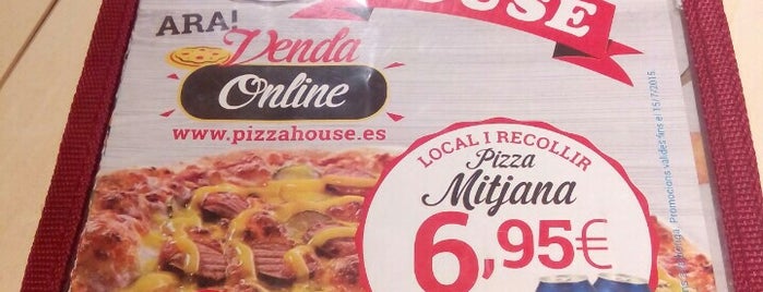 Pizza House is one of Sergi : понравившиеся места.