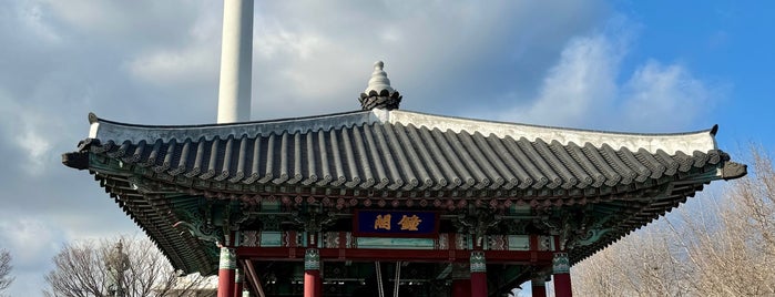 Yongdusan Park is one of Korea Trip 2019.