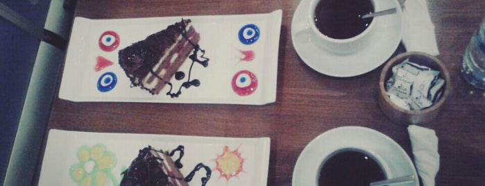 Tarçın Cafe & Nargile is one of Posti che sono piaciuti a Selcan.