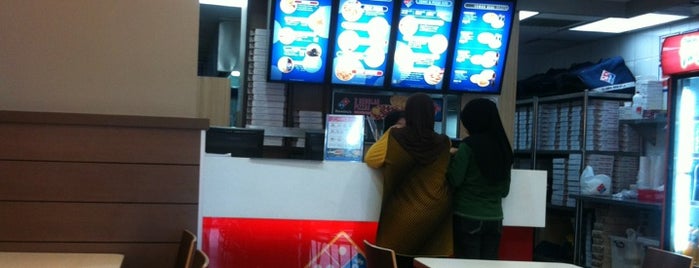 Domino's Pizza is one of ꌅꁲꉣꂑꌚꁴꁲ꒒’s Liked Places.