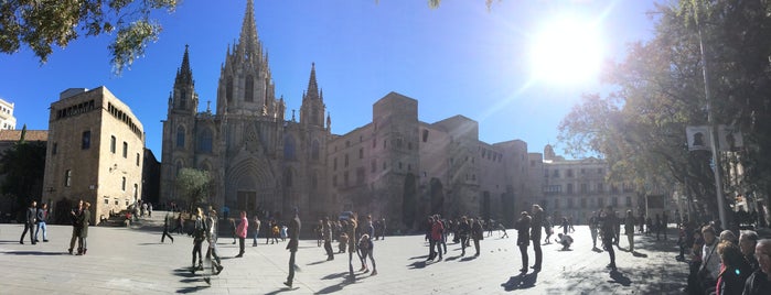 Plaça de Sant Jaume is one of Barcelona Tourism.