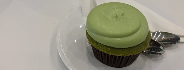 Mint Cupcake Creations is one of Cafe Hà Nội 1.