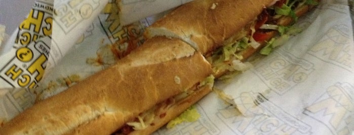 Which Wich? Superior Sandwiches is one of The 13 Best Places for Chips in Panamá.