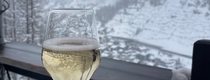Champagne Bar is one of Zermatt Food.
