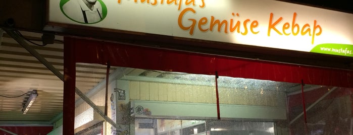 Mustafa’s Gemüse Kebap is one of สถานที่ที่ Vanessa ถูกใจ.